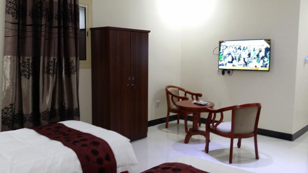 Hana Yanbu Hotel Apartments Extérieur photo